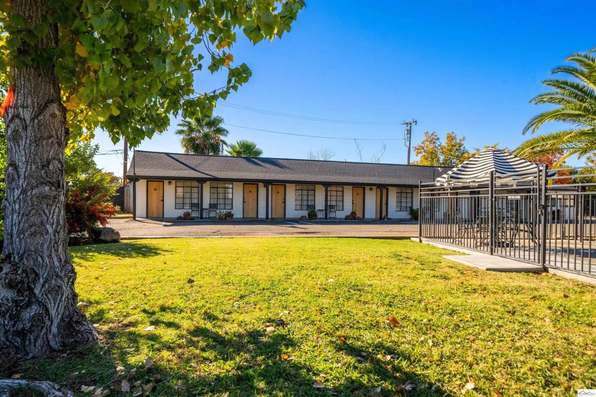 Triangle Motel Red Bluff Zewnętrze zdjęcie